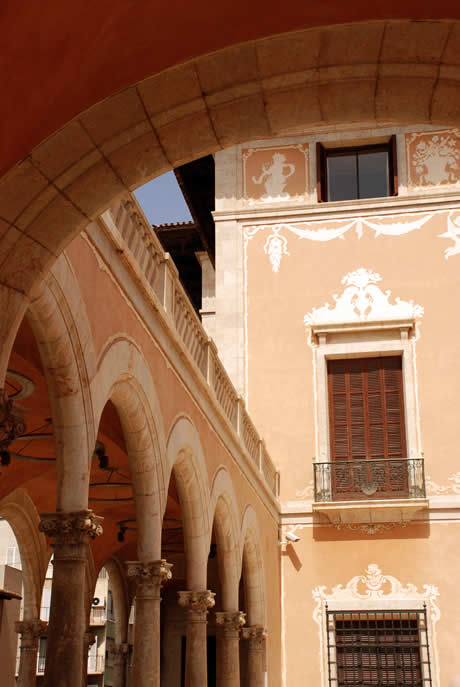 Museum in palma de mallorca foto