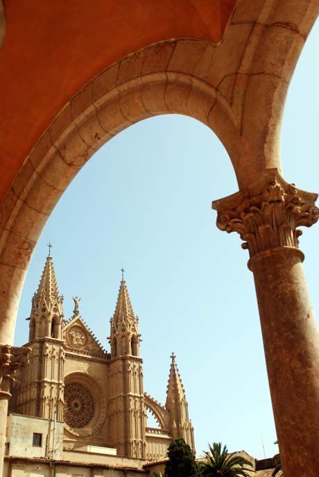 View of cathedral la seu in palma de mallorca photo